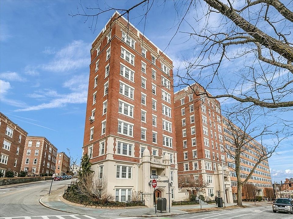 1st image of 1450-1454 Beacon St #642