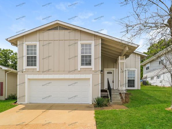 1878 Fairfax Dr