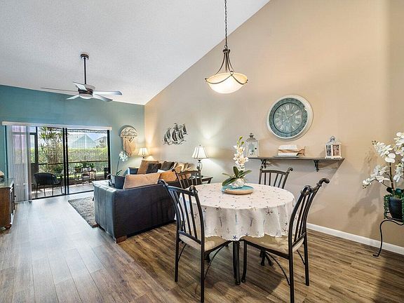 4th image of 12245 Country Greens Blvd