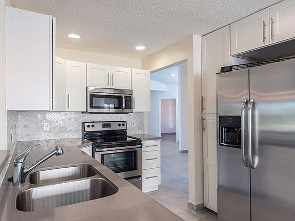 3rd image of 8001 NW 54th Ct