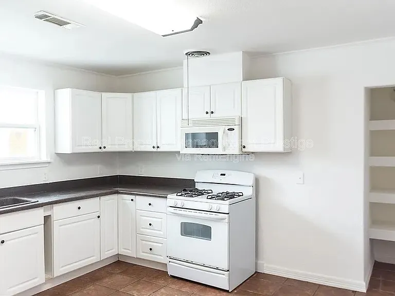 5311 Perry Ave — Photo 12