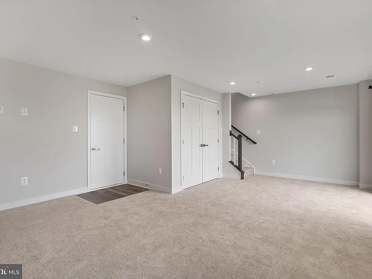 1505 Wilmer Park Ln — Photo 29