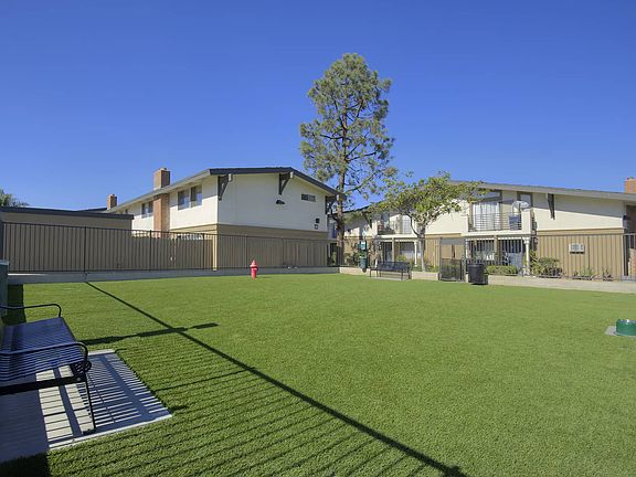 5th image of 2700 Peterson Pl APT 046E