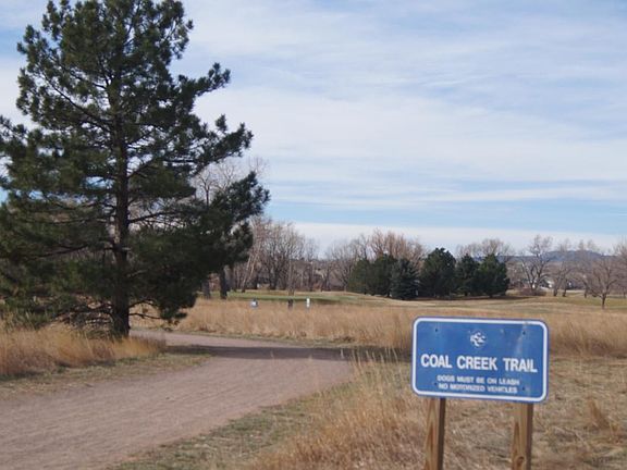 Neighborhood Trails & Golf Course
