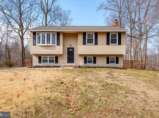 7694 Old Bayside Rd, Chesapeake Beach, MD 20732