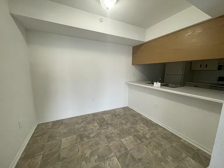 Thornridge Apartments — Photo 51