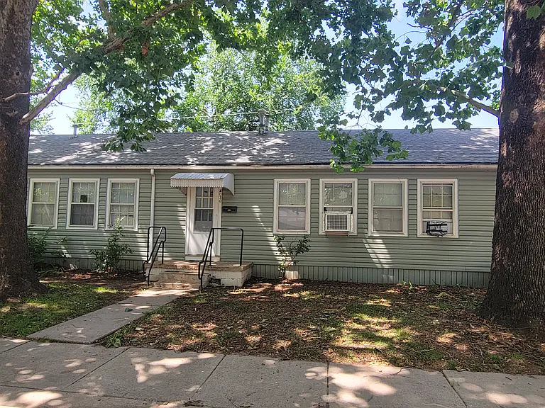4030 E Whitney Ln — Photo 5