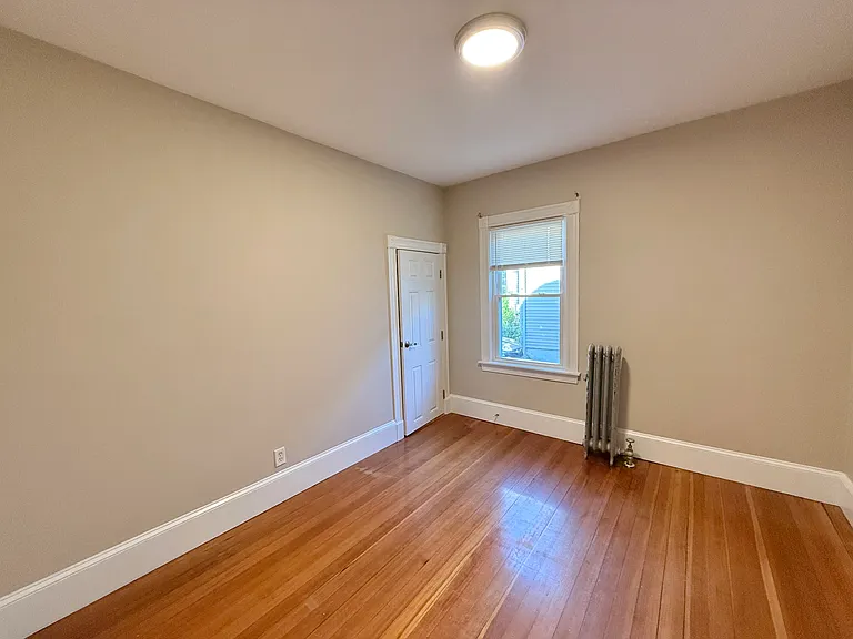 98 Putnam St #1 — Photo 18