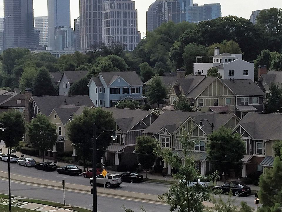 2nd image of 390 17th St NW Unit 5063