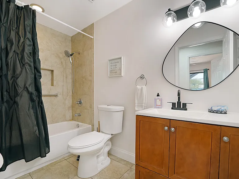 11 Florence Ct — Photo 12