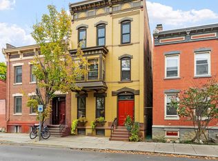 164 4th St, Troy, NY 12180