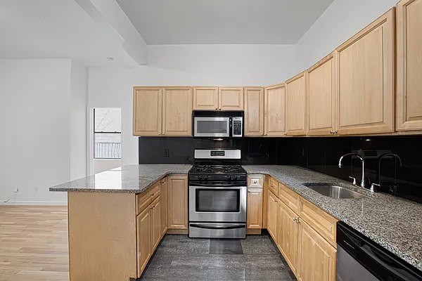 Rented by Corcoran | media 6