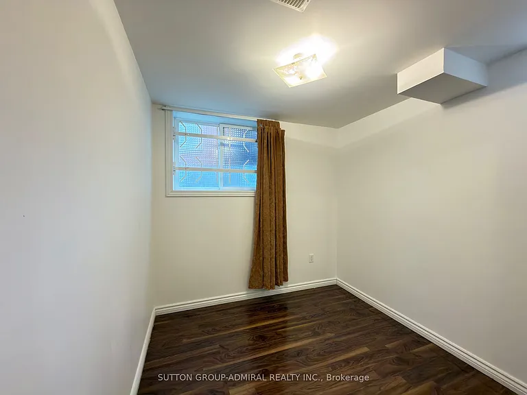 20 Aztec Ct — Photo 7