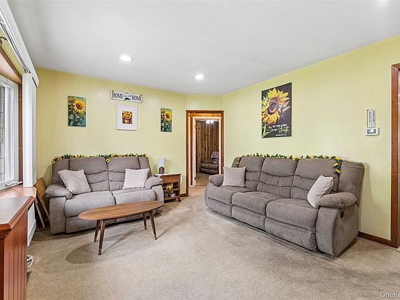 2nd image of 62 Sharp Street
