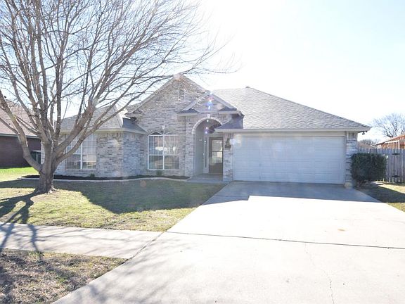2nd image of 4204 Teal Dr