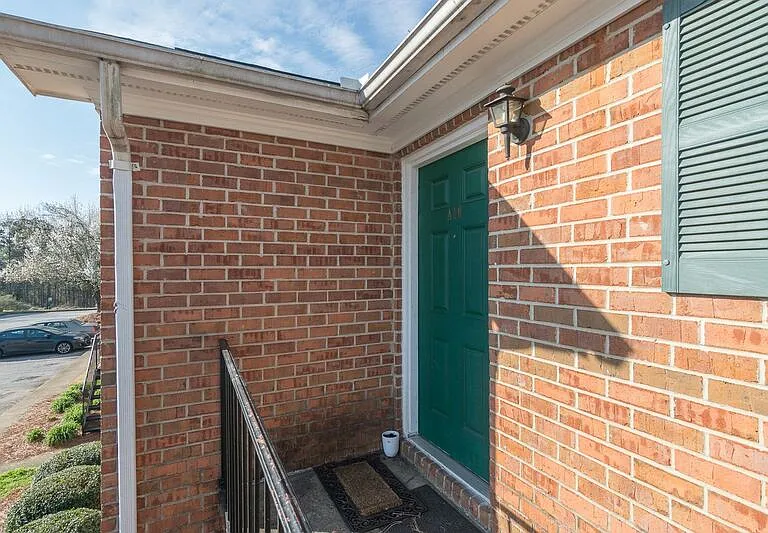 2165 Milledge Ave #A-10 — Photo 2
