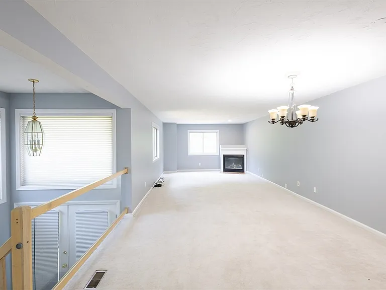 445 Captain Eames Cir #445 — Photo 4