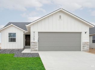 1753 SW Pegasus Peak Ave, Mountain Home, ID 83647