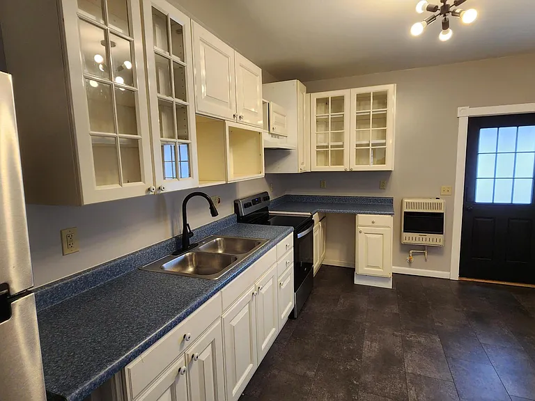 494 Ridge Ave — Photo 15