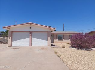 2313 Escarpa Dr, El Paso, TX 79935