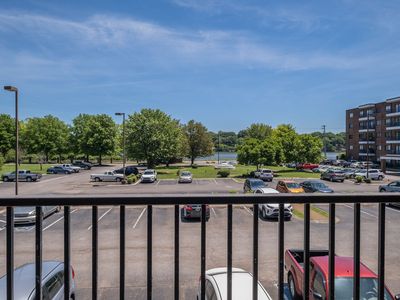 200 Sanders Ferry Rd APT 2210, Hendersonville, TN, 37075
