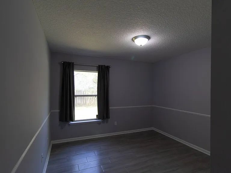 236 Clover Ct — Photo 26