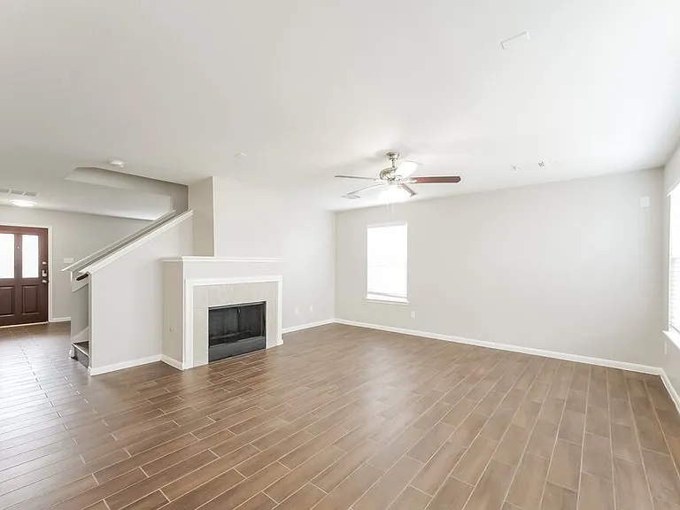 16102 Dawn Marie Ln — Photo 11
