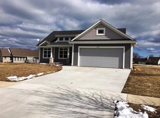 4727 Chris Ct, Racine, WI 53402