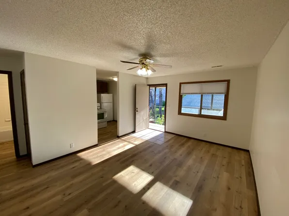 2620 K St #5, Lincoln, NE 68510