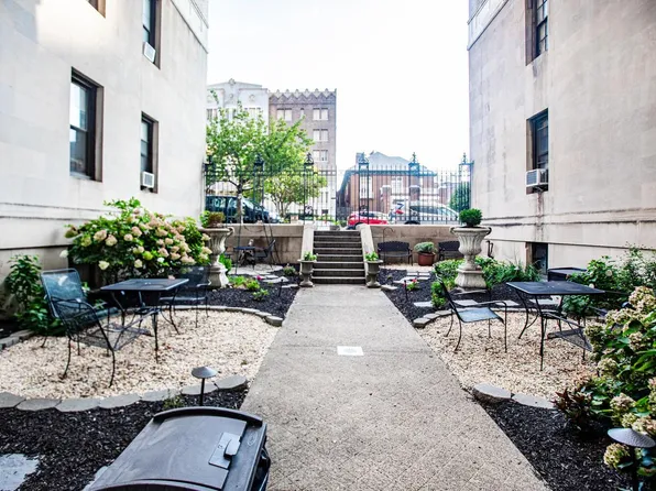 2600 John F Kennedy Boulevard image 33 of 35