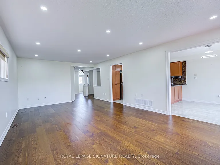44 Selby Dr — Photo 13