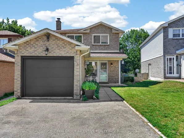 26 Fox Run, Barrie, ON L4N 5L5