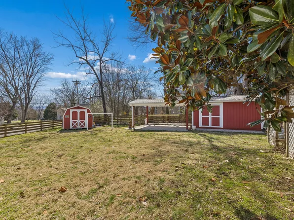301 N Shephard St, Winchester, TN 37398