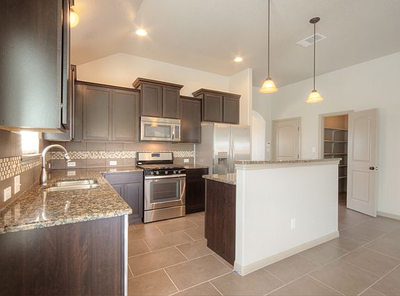 5th image of 5924 Mantalcino Dr