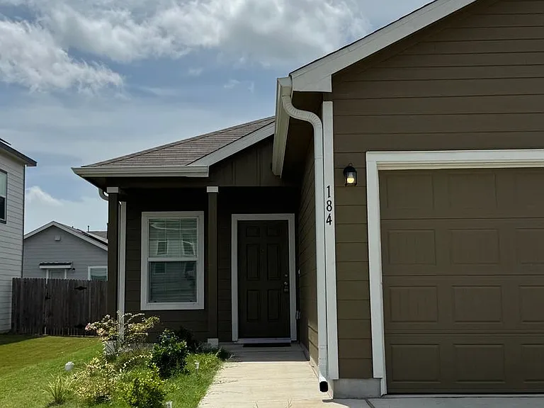 184 Agate Cliff Dr — Photo 2