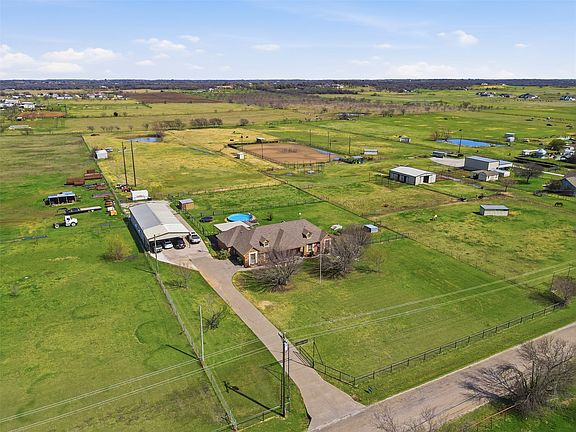2nd image of 7229 County Road 1205
