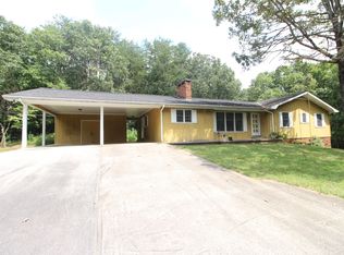 150 Beavers Ln, Copperhill, TN 37317