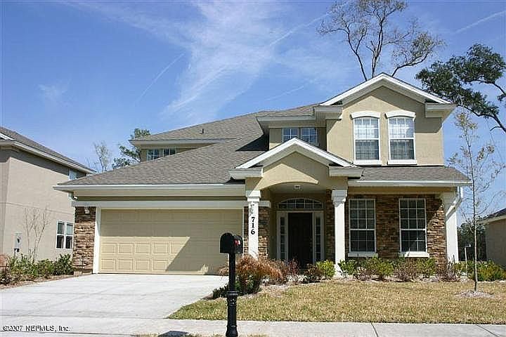 1st image of 716 Spruce Pine Ln