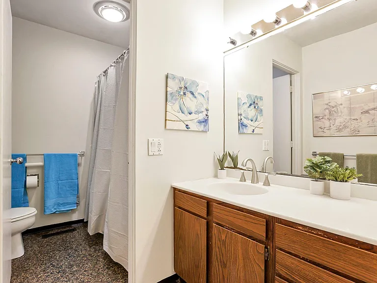 162 Denison Dr — Photo 18