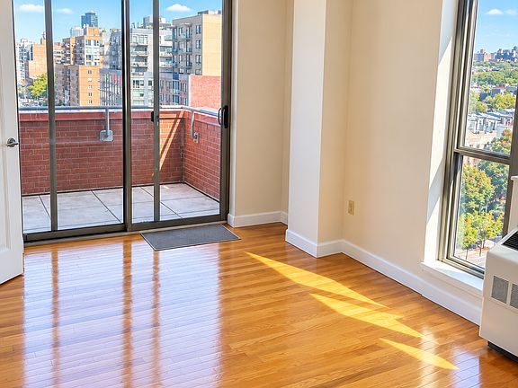 4th image of 426 4th Ave APT 9B
