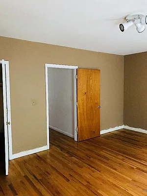 Sold by The Macon Realty | media 6