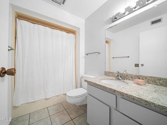 4th image of 10250 W Campana Dr
