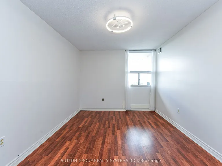 2055 Upper Middle Rd #705 — Photo 22