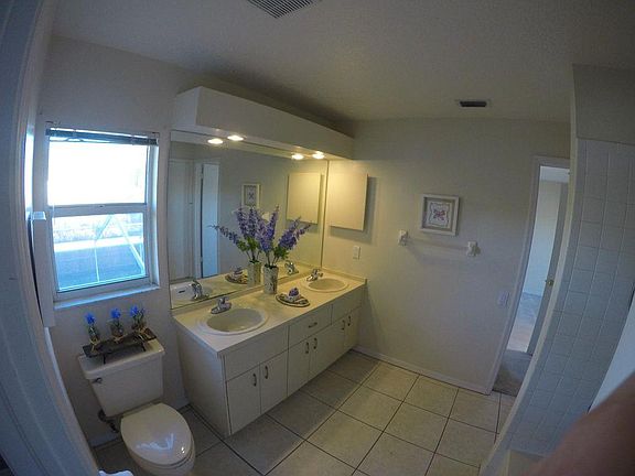 4th image of 9410 Woodbay Dr