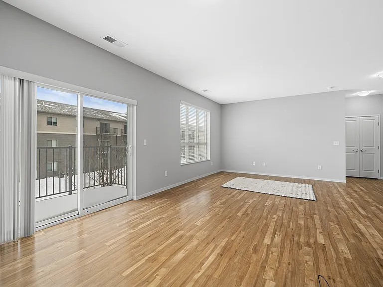 3. Aspen Lofts C - Living Room