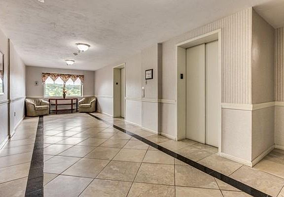 Lobby Elevators
