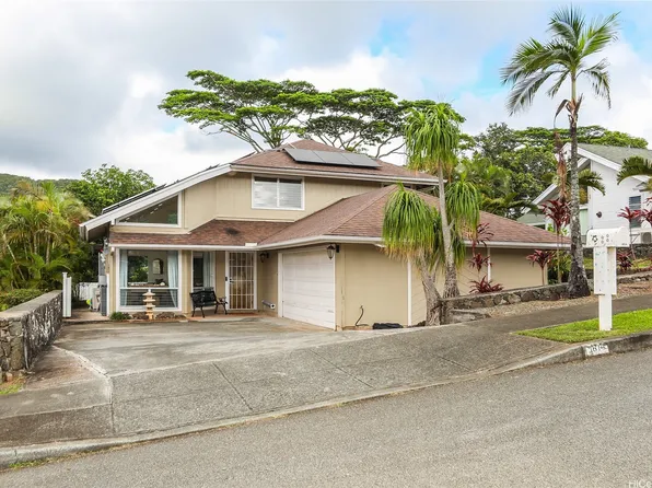 1614 Paukiki St, Kailua, HI 96734