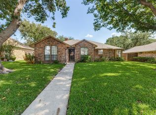 4222 Blackheath Rd, Dallas, TX 75227