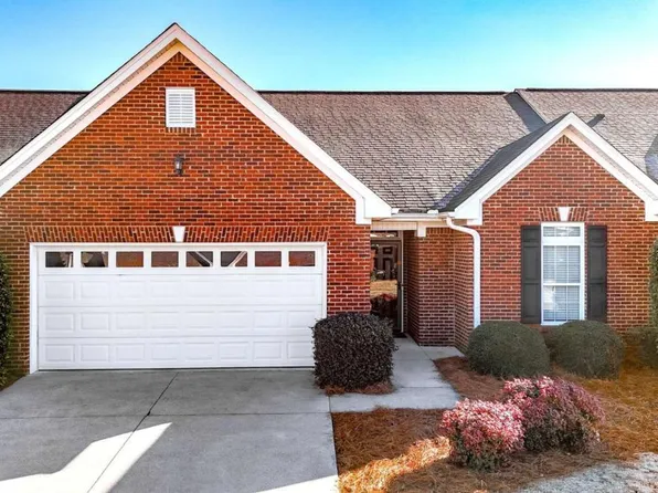 219 Regency Ln SW, Calhoun, GA 30701