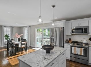 53 King St, Hanover, MA 02339